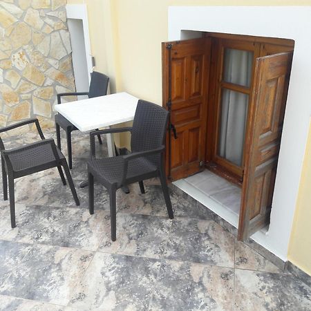 Montemar Studios & Apartments أركاسا المظهر الخارجي الصورة